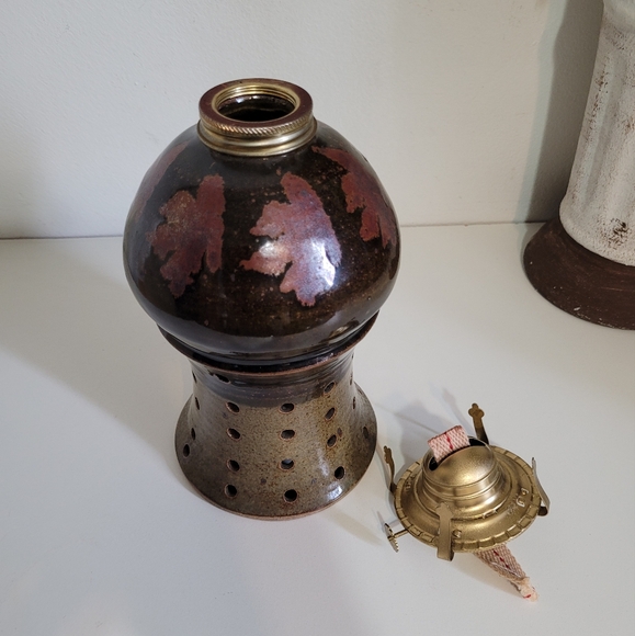 Pottery Oil Lamp Hong Kong - Picture 7 of 7